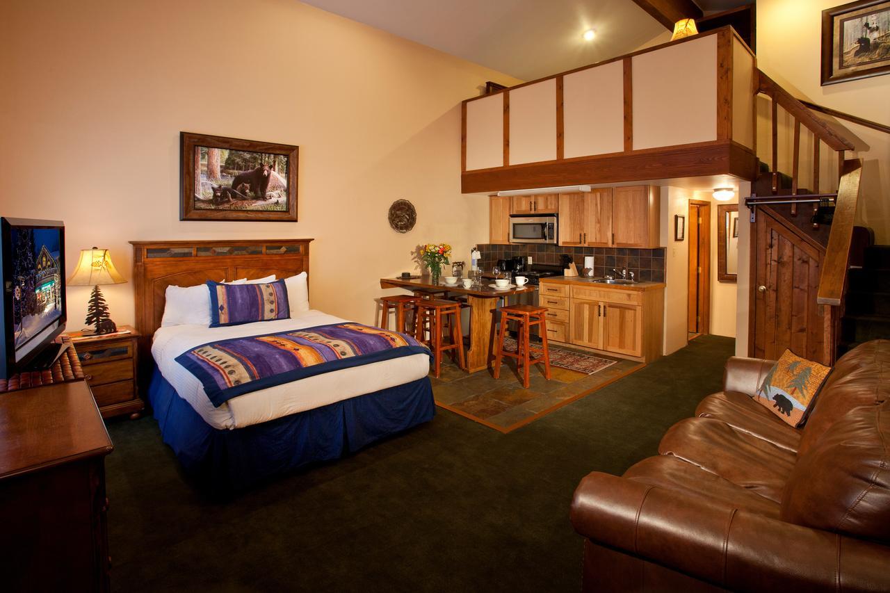 Cottam'S Lodge By Alpine Village Suites Taos Ski Valley Eksteriør billede