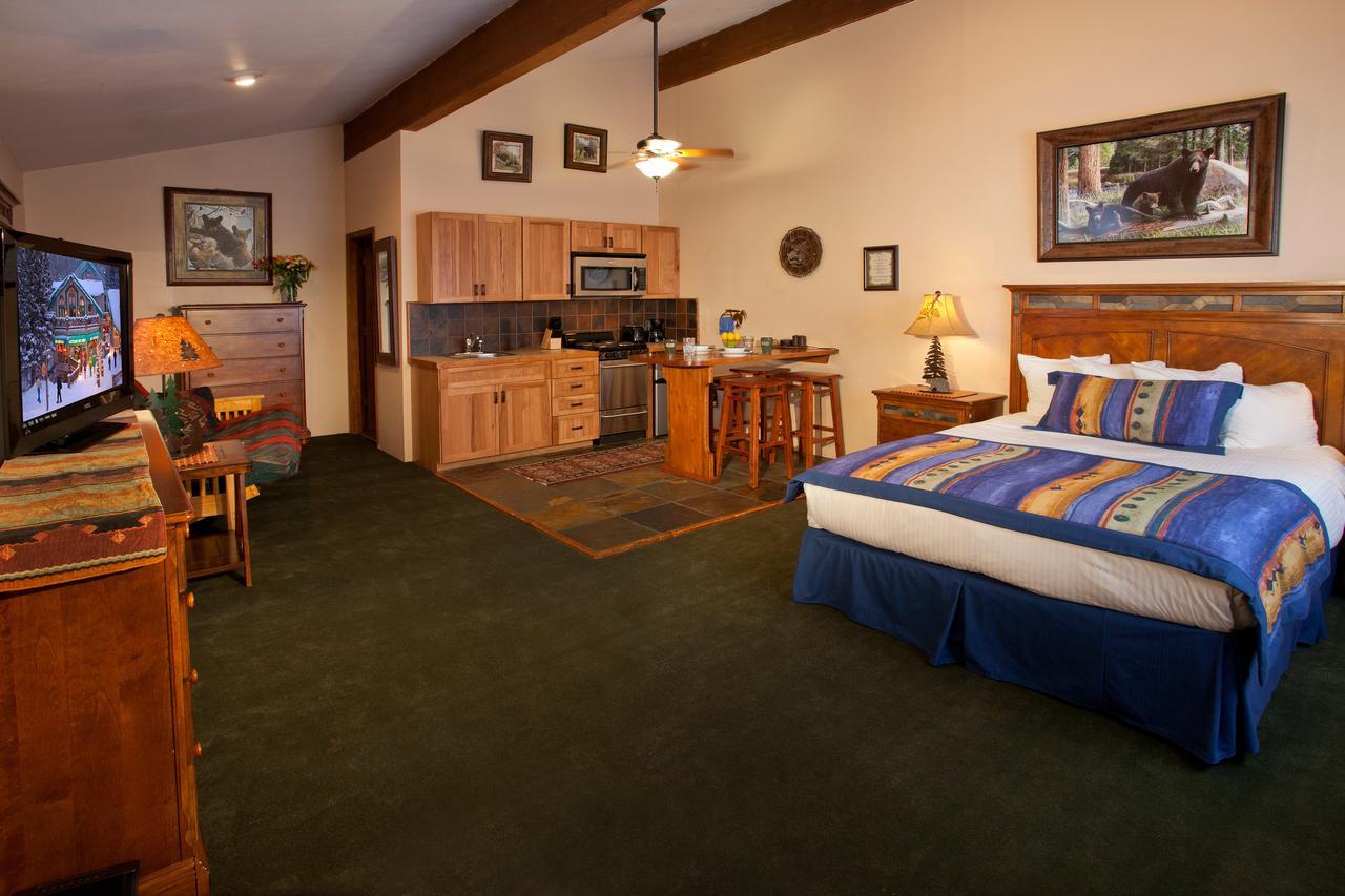 Cottam'S Lodge By Alpine Village Suites Taos Ski Valley Eksteriør billede