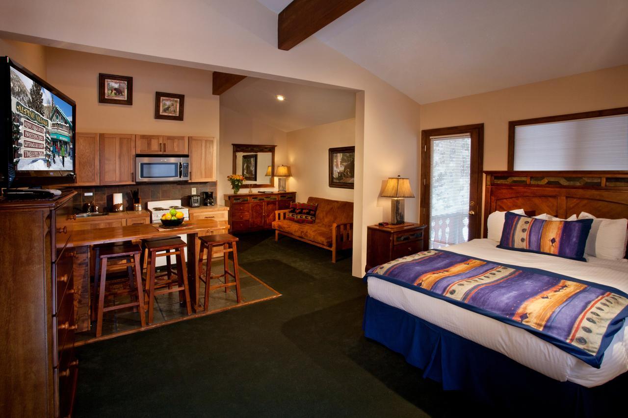 Cottam'S Lodge By Alpine Village Suites Taos Ski Valley Eksteriør billede