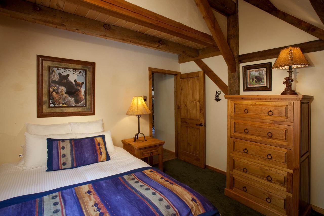 Cottam'S Lodge By Alpine Village Suites Taos Ski Valley Eksteriør billede